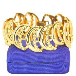 Vintage Crescent Moon Wide Link Panel Bracelet Gold Tone